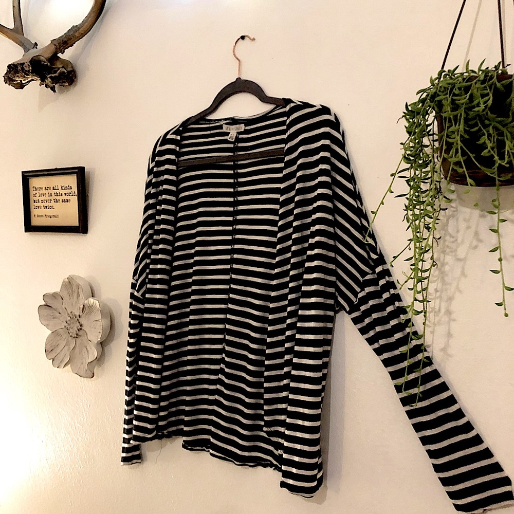 Black/White Striped Piko Style Cardigan
